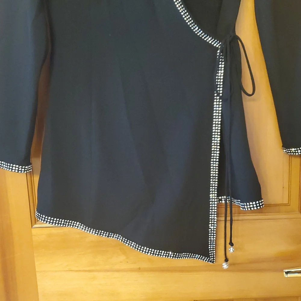Solini Womans Vintage Black Tie Wrap Blazer Top With‎ Crystal Rhinestones Size 4